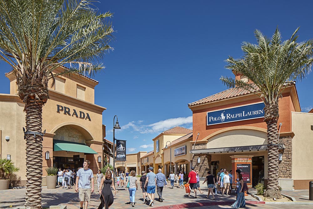 Driving directions to Desert Hills Premium Outlets, 48400 Seminole